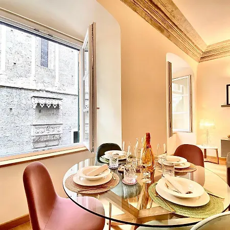 Amazing San Lorenzo 19, Rolli Palace Unesco - Stunning View Overlooking The Cathedral - Free Private Parking- Genoa Exterior photo