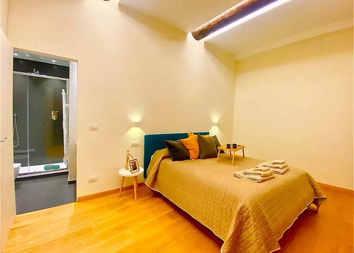 Amazing San Lorenzo 19, Rolli Palace Unesco - Stunning View Overlooking The Cathedral - Free Private Parking-