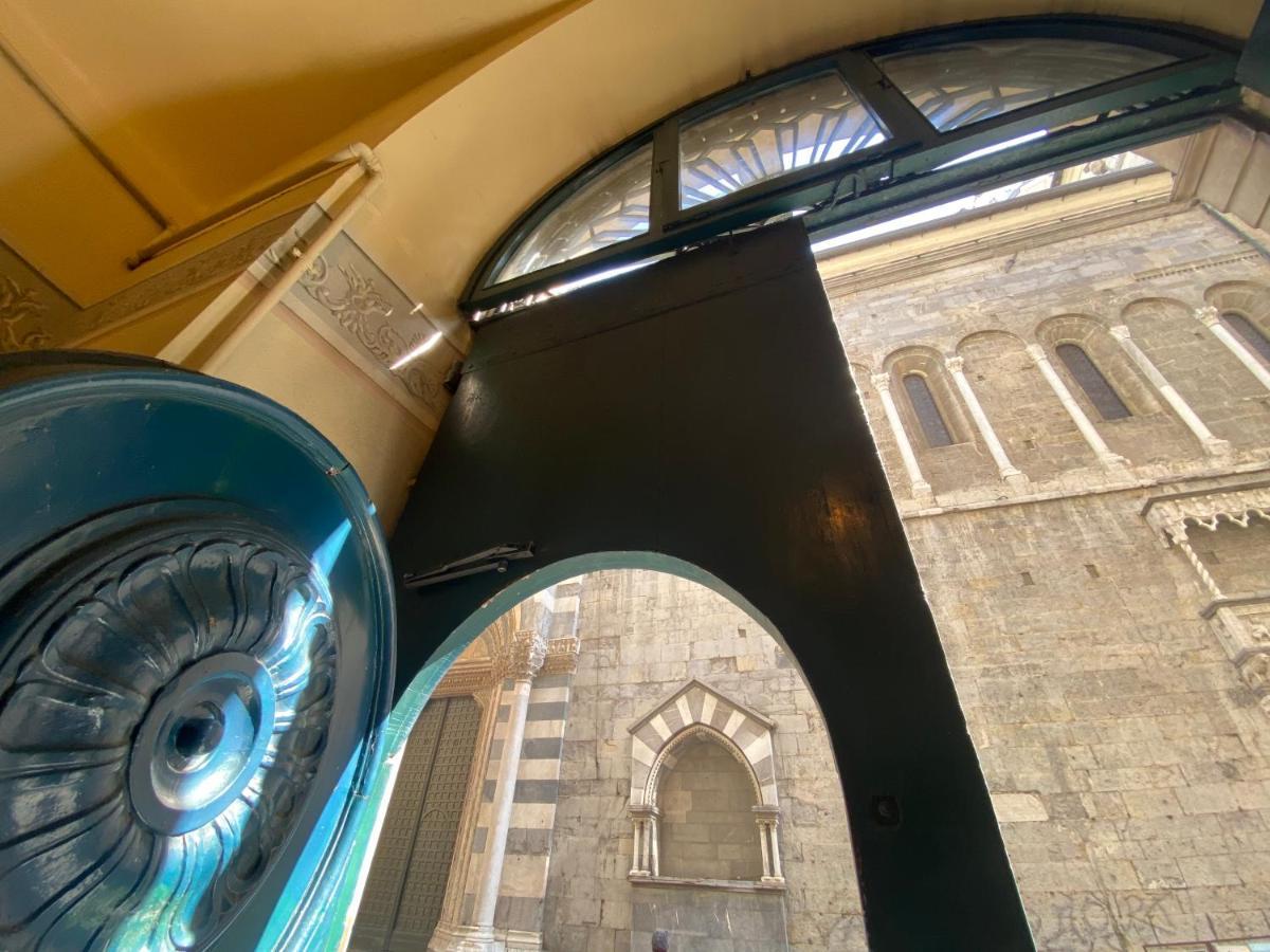 Amazing San Lorenzo 19, Rolli Palace Unesco - Stunning View Overlooking The Cathedral - Free Private Parking- Apartment