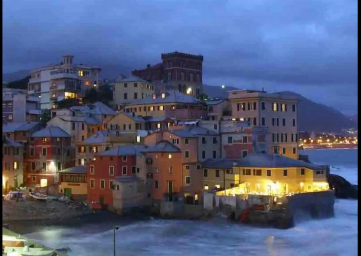 Apartment Amazing San Lorenzo 19, Rolli Palace Unesco - Stunning View Overlooking The Cathedral - Free Private Parking- Genoa