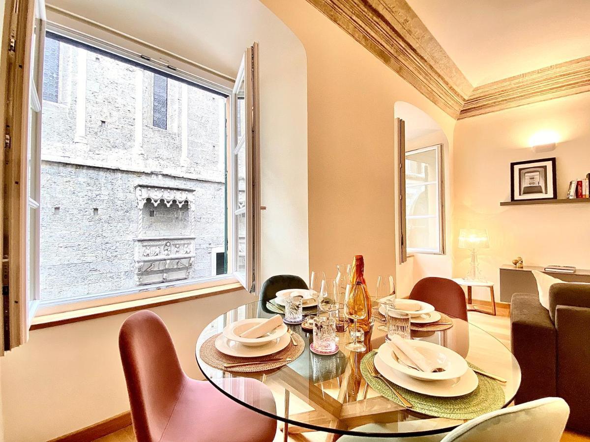 Apartment Amazing San Lorenzo 19, Rolli Palace Unesco - Stunning View Overlooking The Cathedral - Free Private Parking-